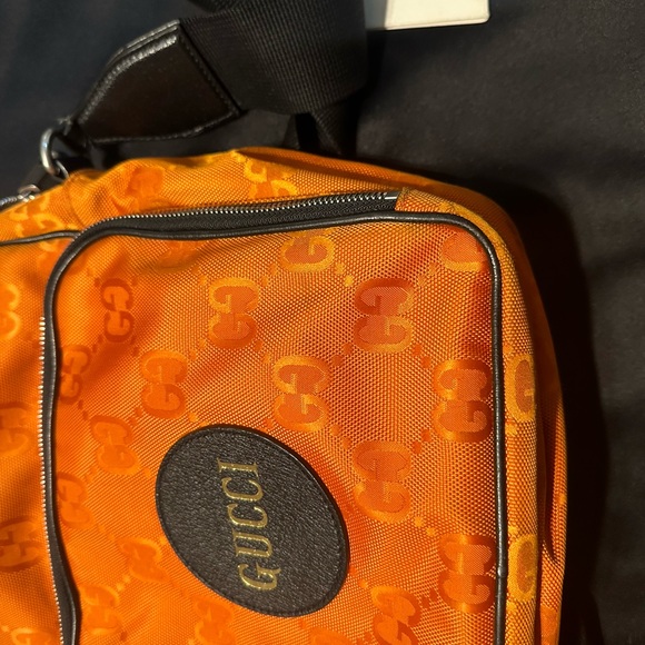 Gucci of the grid messenger bag. - Picture 7 of 11